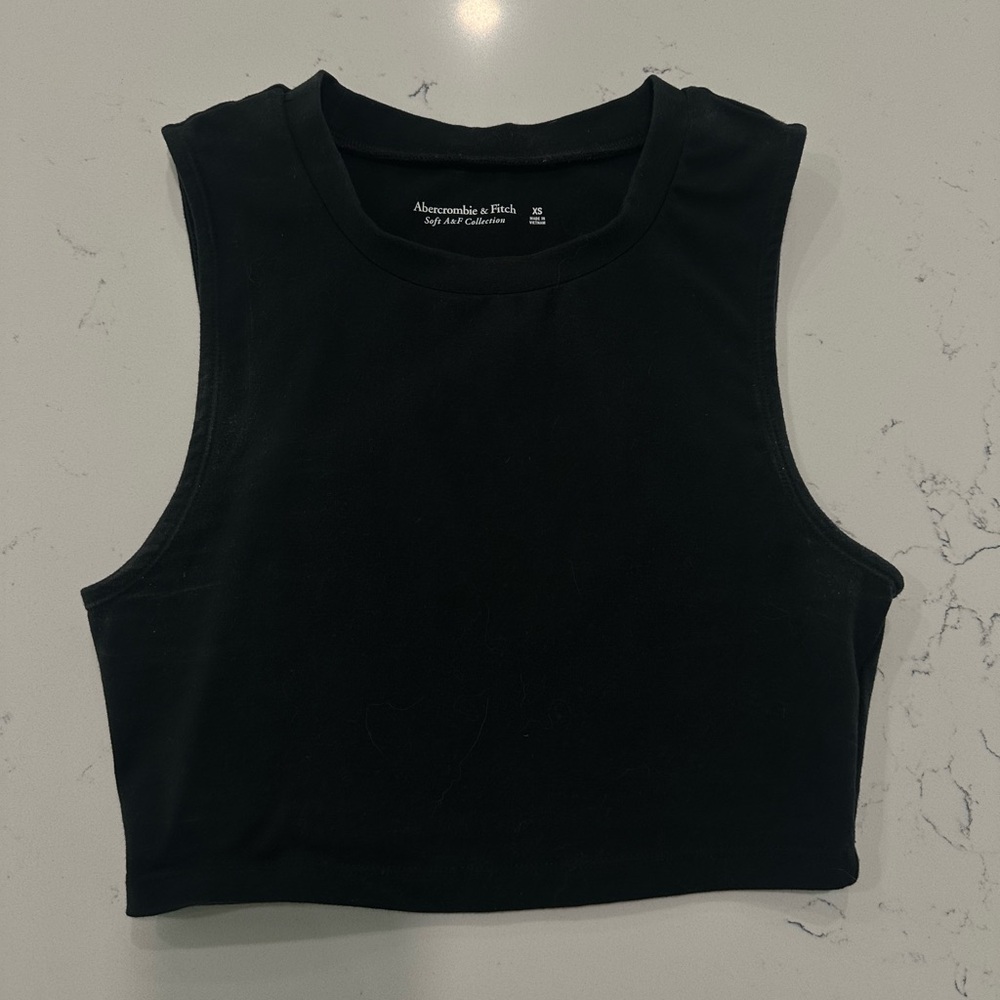 Abercrombie black super crop muscle tank